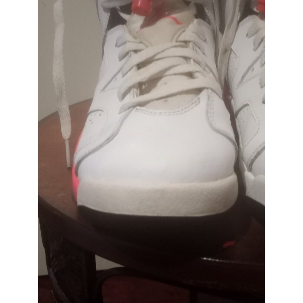 Air Jordan 6 Retro Infrared White 2014 GS Size 6.5Y 384665-123 Women Size 8 - Picture 7 of 12